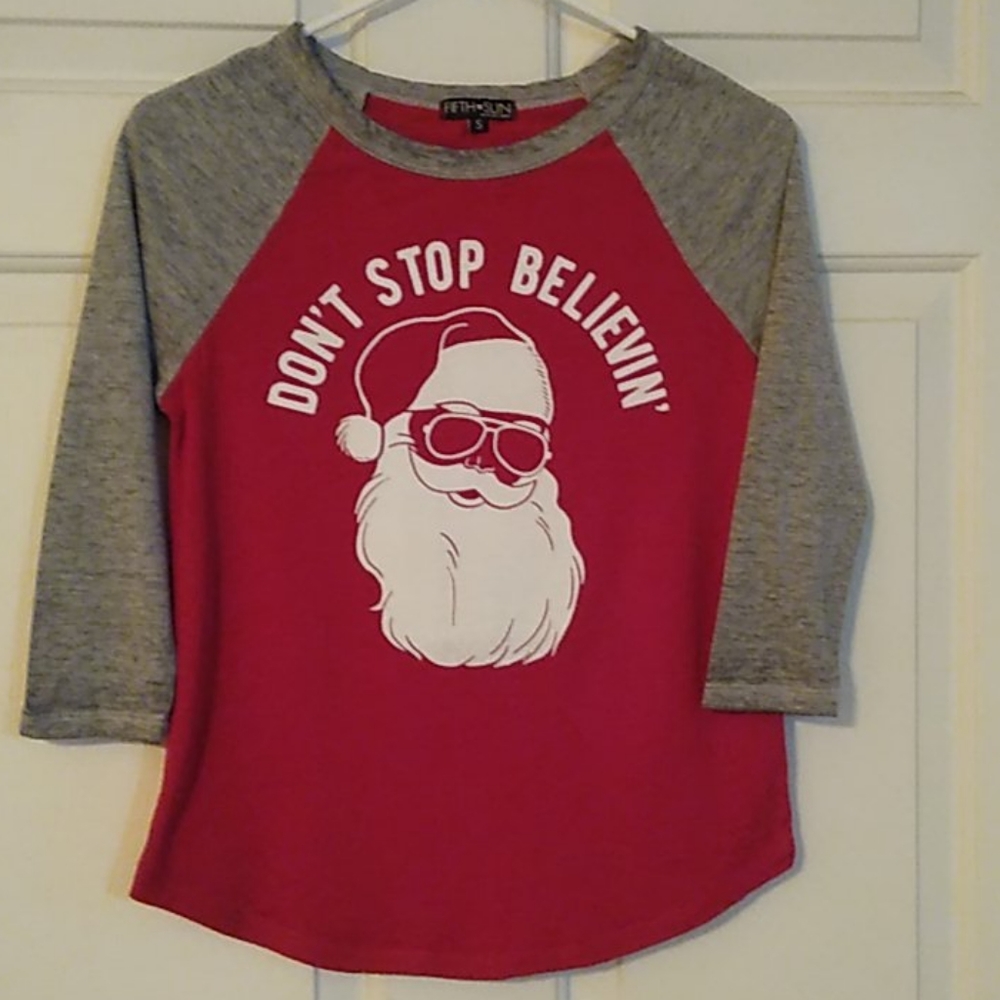 3/4 sleeve Santa T-shirt